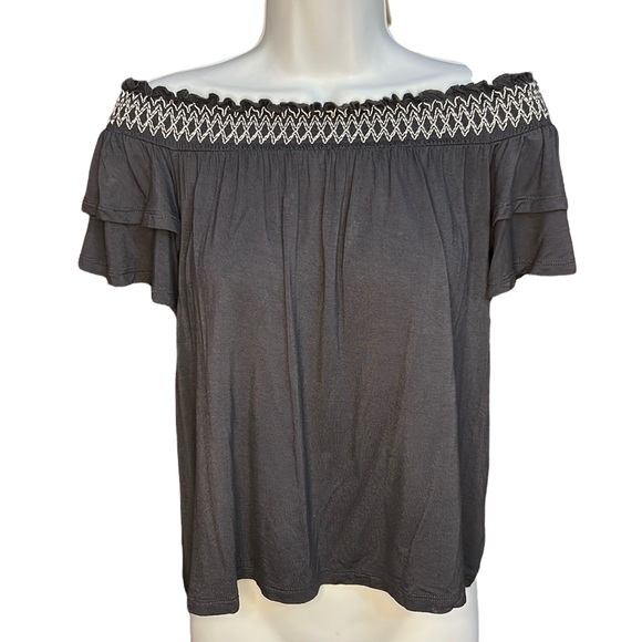 American Eagle Outfitters Tops - American Eagle Outfitters Soft & Sexy Smocked Top Size Small